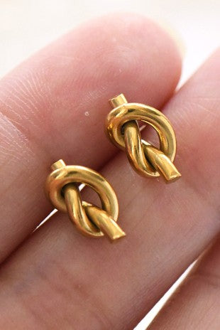 Knot Studs